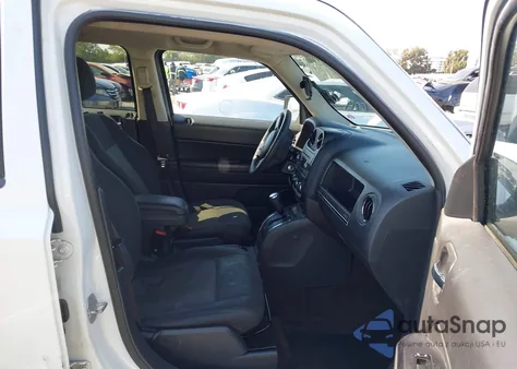 2015 Jeep Patriot Sport z USA, uszkodzony, nr VIN 1C4NJPBB6FD388220